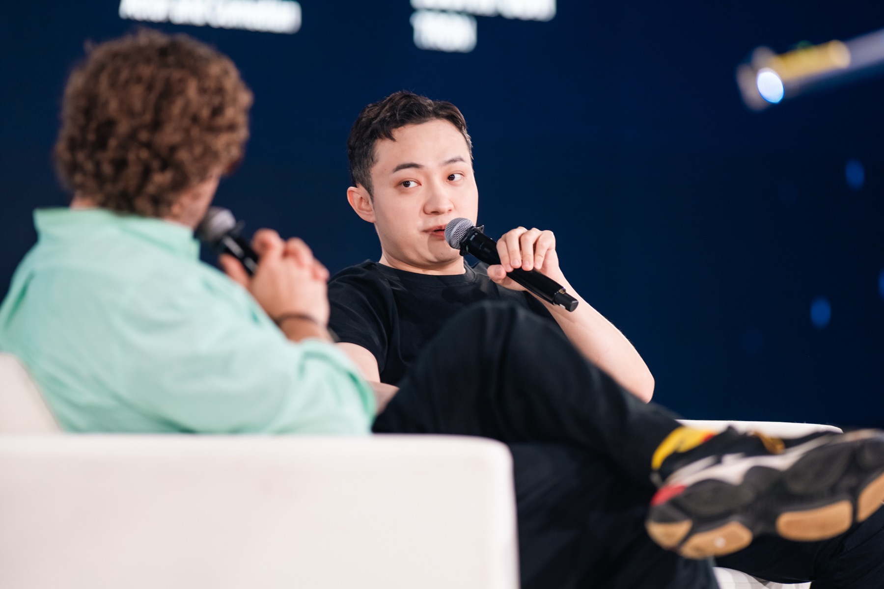 Justin Sun delivering his rebuttal